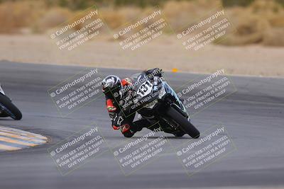 media/Dec-17-2023-CVMA (Sun) [[bf0c04832d]]/Race 13 500 Supersport-350 Supersport/